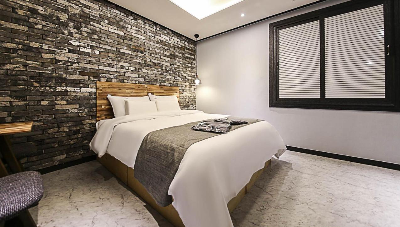 Hotel Parfe Cheonan Exterior photo